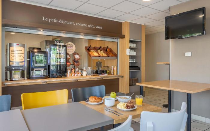 B&B HOTEL Marseille Aeroport Saint-Victoret