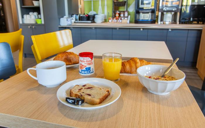 B&B HOTEL CHATEAUROUX Deols