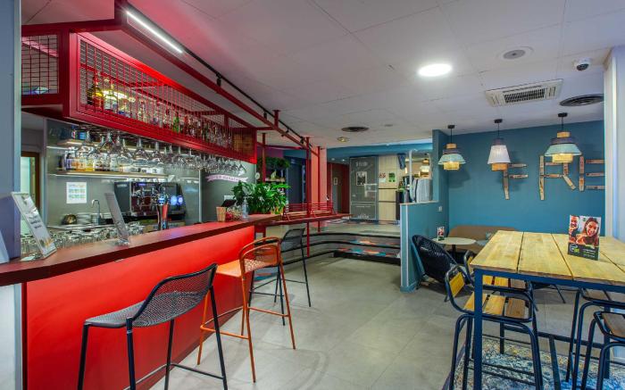 B&B HOTEL Orleans Nord Saran