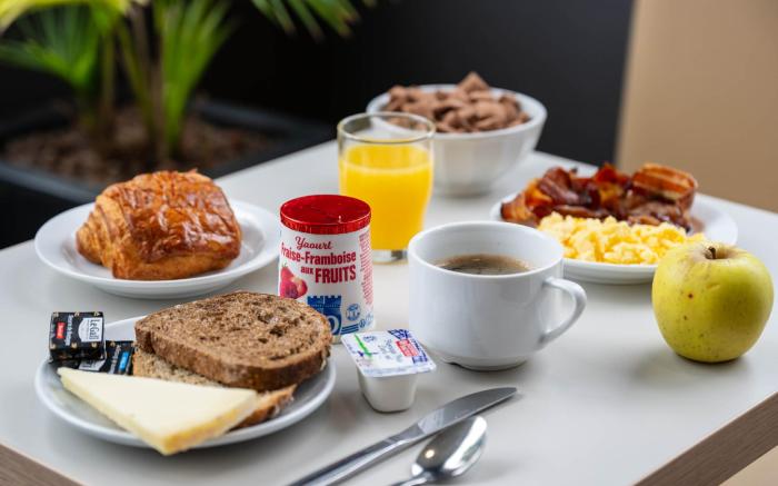 B&B HOTEL Lille Roubaix Campus Gare