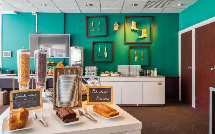 B&B HOTEL Lyon Nord 4 etoiles