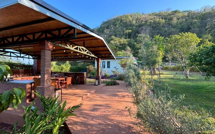 The O' Khao Yai Mountain View Pool & Sauna Villa 