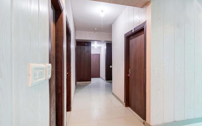 FabHotel Novis House