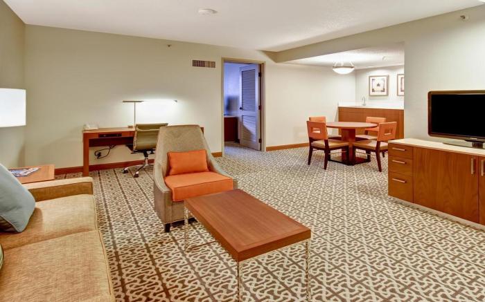 DoubleTree Suites by Hilton Seattle Airport - Southcenter