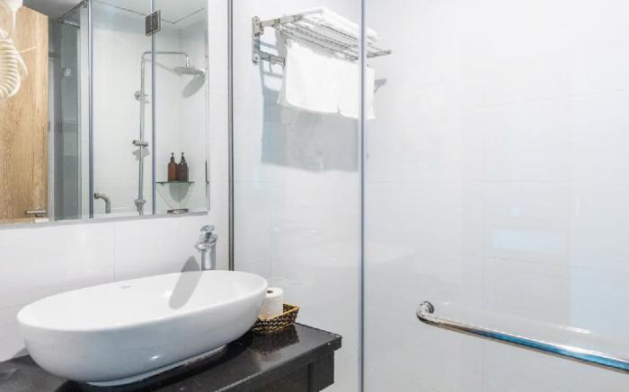 Ivy Hotel & Apartment