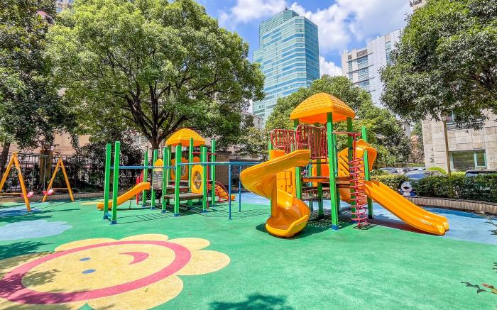 Tyms Elegant 3 Bedroom 2 Bath Close to Metro and M