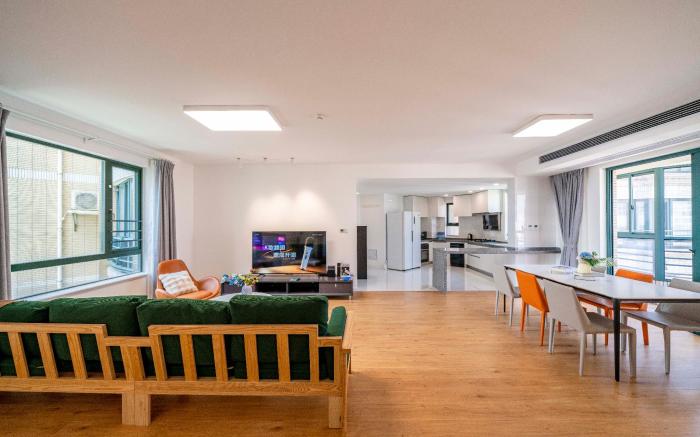 Tyms Premium 4 Bedroom Apartment 