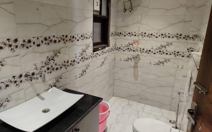 Hotel Baba's Inn - Gurugram