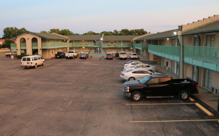 The Hastings Inn Parsons