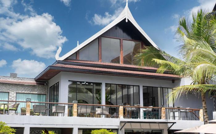 Howard Johnson by Wyndham Phuket Naiyang