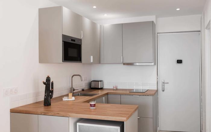 Charming studio - 2P - Sea view - Antibes