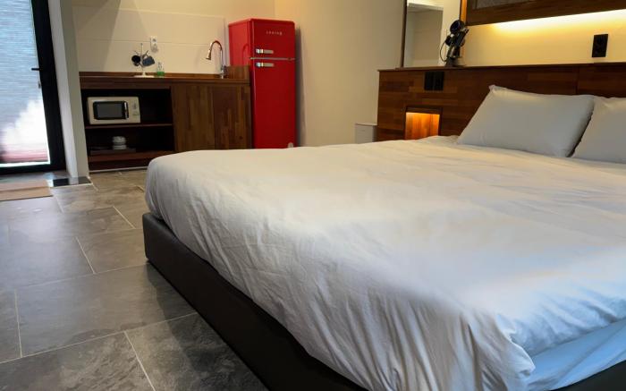 JEJU 도두 트로피칼 풀빌라 펜션 E