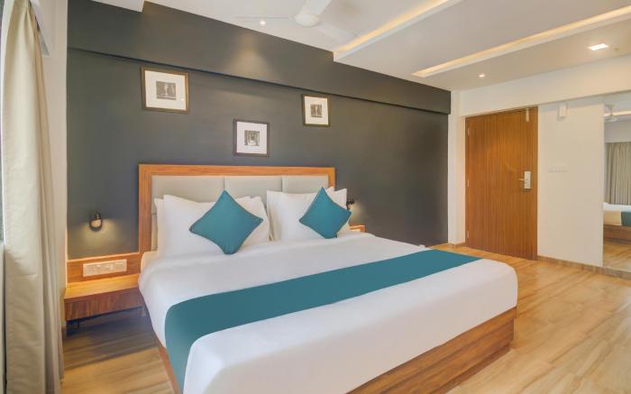 SilverKey Executive Stays 40814 Hotel Palm Beach Pride