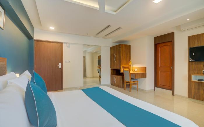 SilverKey Executive Stays 40814 Hotel Palm Beach Pride