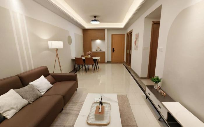 R&F Sea View 2BR New Luxury Design 1CP Netflx 5pax