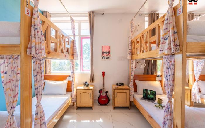 Moustache Hostel Bir