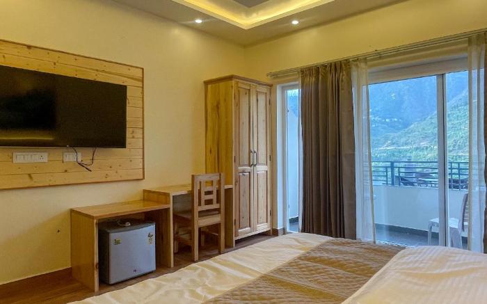 Heryk Hillview Hotel 