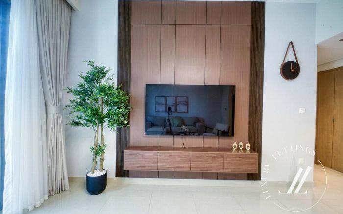 Luxury 1BR Harbour Views Tower 2 | Creek Dubai