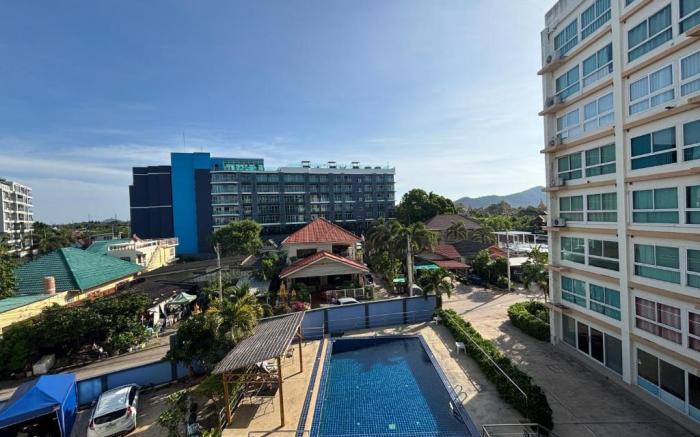 Bangsaray Beach Condo B619 บางเสร่ บีช