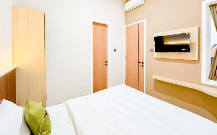 Urbanview Hidayah Living Syariah Balekambang Manahan