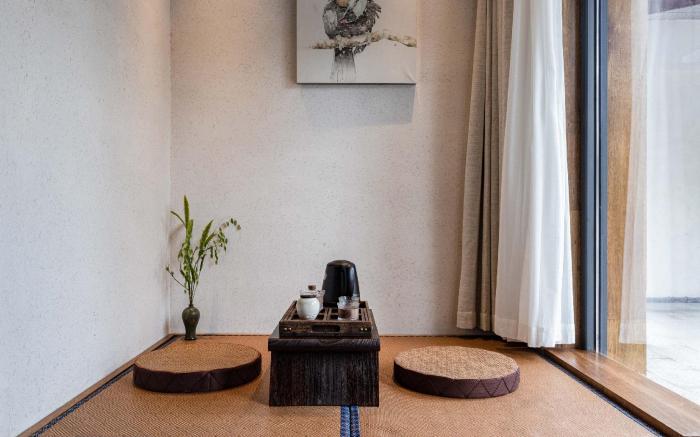 Qingcheng Mountain Jiuxipo Mountain Stream Bamboo Forest Private Hot Spring B&B