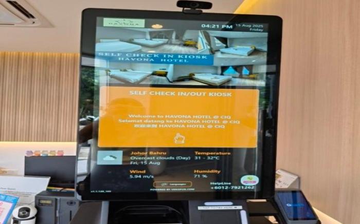 Havona Capsule Hotel @ CIQ - Self Check In