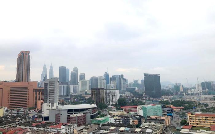 D' Majestic Residence by Emily in Town