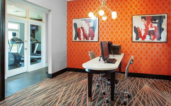 Homewood Suites Dallas-Irving - Las Colinas Hotel