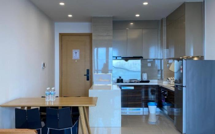 R&F Senior 2R2B with Seaview By T-Rex Homestay