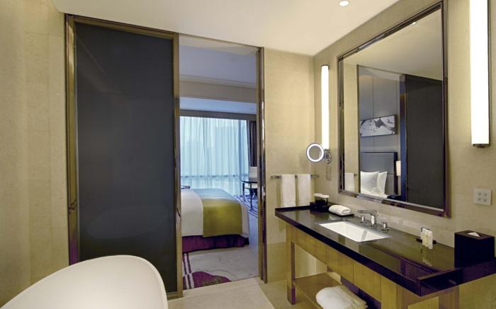 DoubleTree by Hilton Heyuan