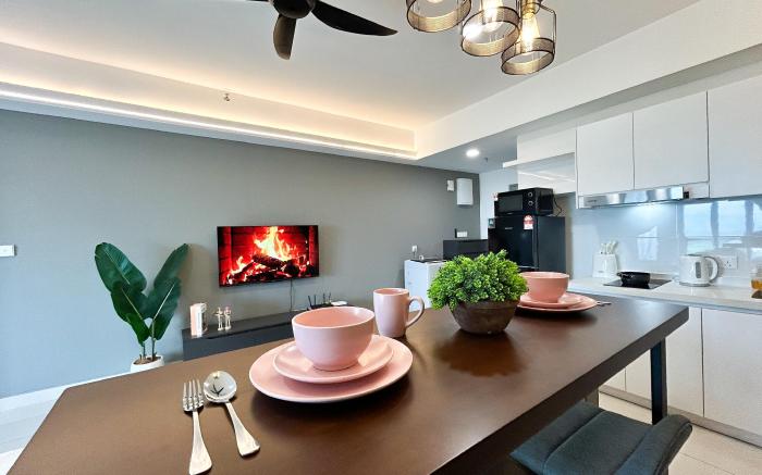 Tulip Residences Studio4Pax NearElmina 12