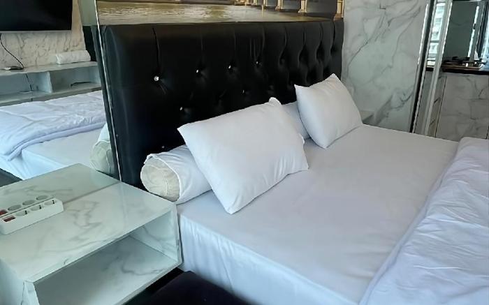 Benson Anderson Premium by Staycation.id PTC 2327A