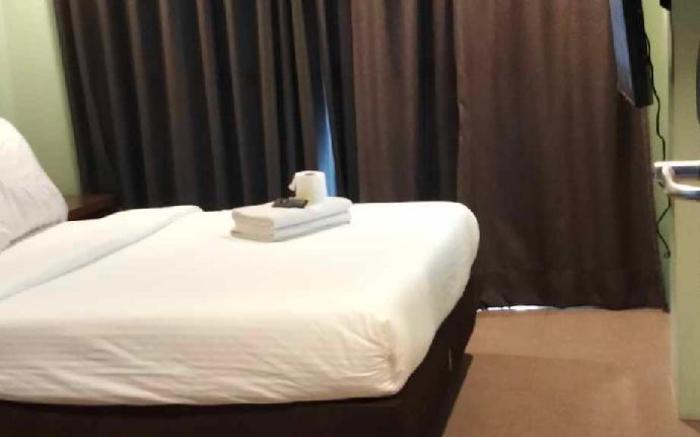 Spacious Studio Apartment B405