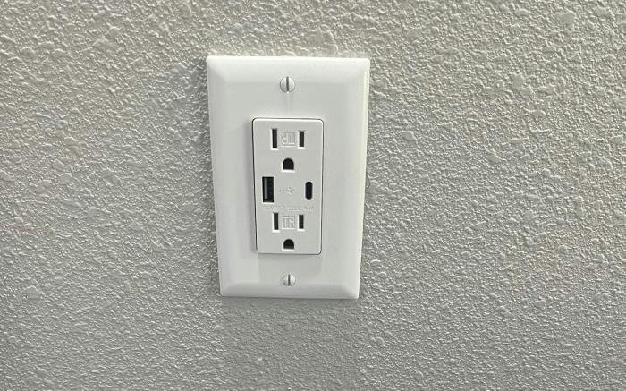 HomeTowne Studios by Red Roof Athens, TN