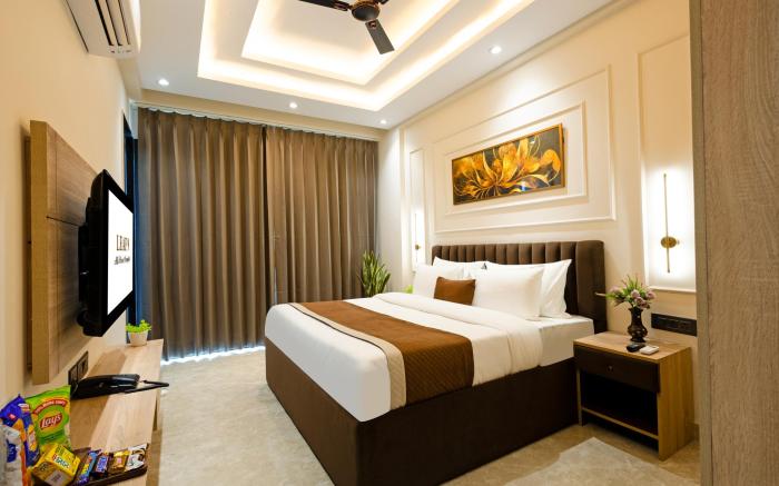 Leaf 9 Grand, Near Udyog vihar and Yashobhoomi