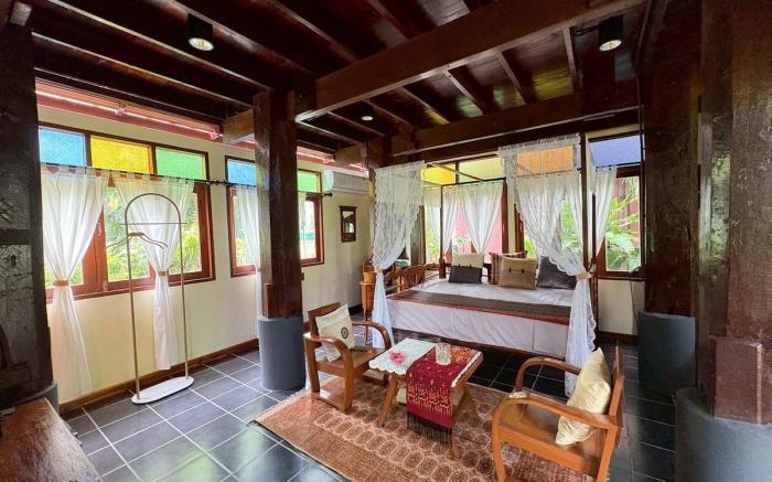 Montpiman Thai House