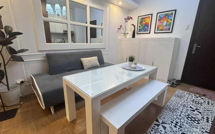 1BR Pioneer Woodland SM Light Boni Mandaluyong