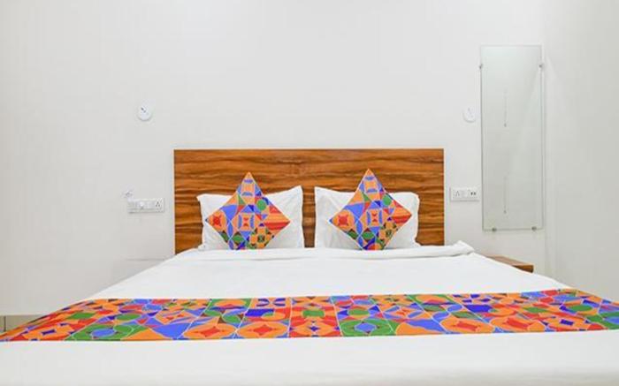 FabHotel Adiyogi Aura