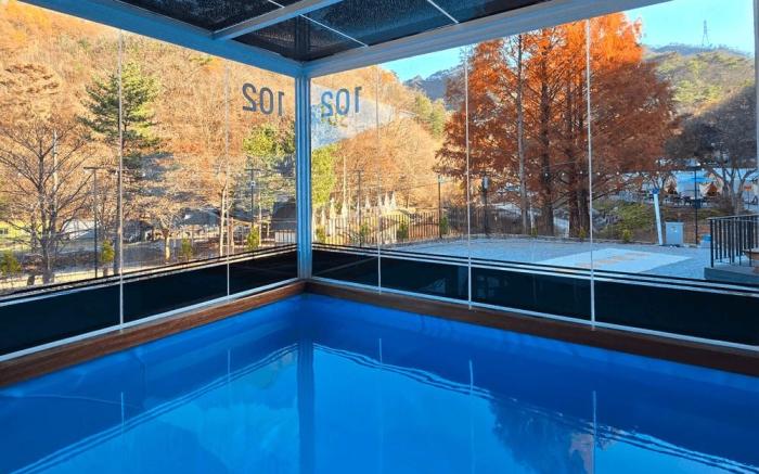 Brousseau Glamping N Caravan