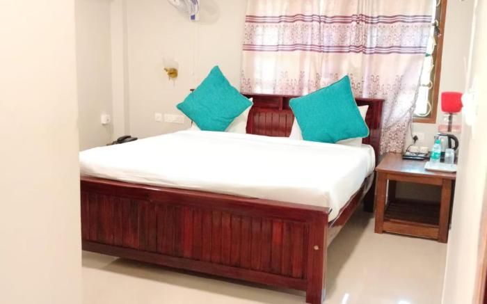 Benzy Palace Resort Murudeshwar Karnataka