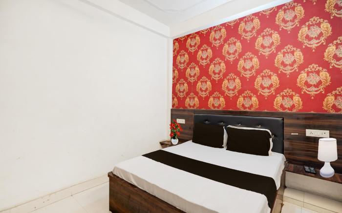 SPOT ON M L Paying Guest House