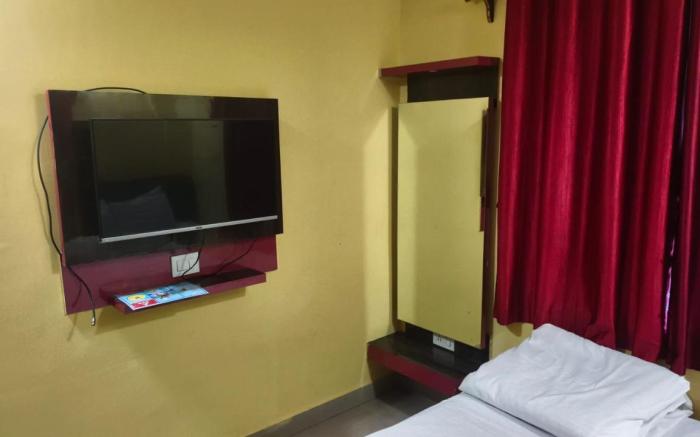 Hotel Asha Inn & Restaurant