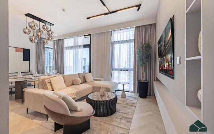 Luxurious 2BR | Sea and Burj View | BMS