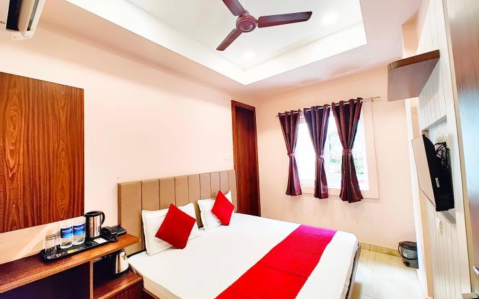 Goroomgo Vimoksha Residence Varanasi 