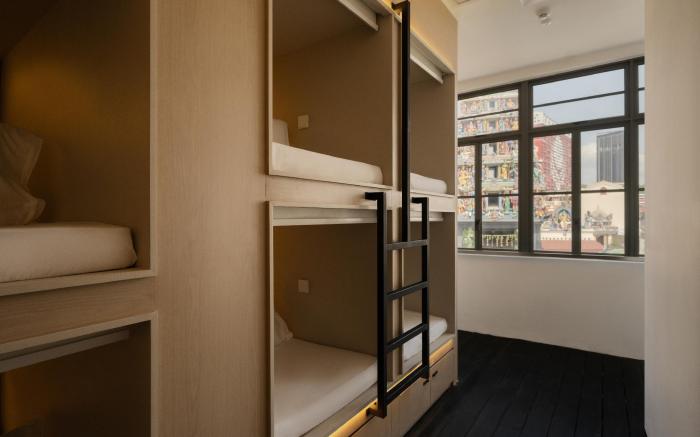 BEAT. 1932 Hostel @ Chinatown