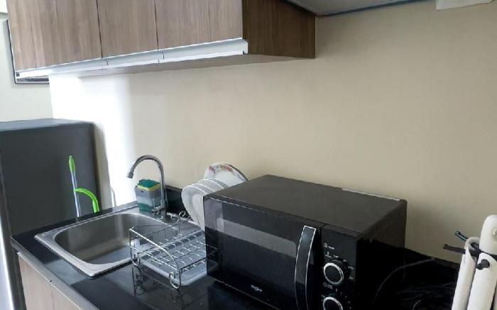 * * * G Contemporary 1BR Escape