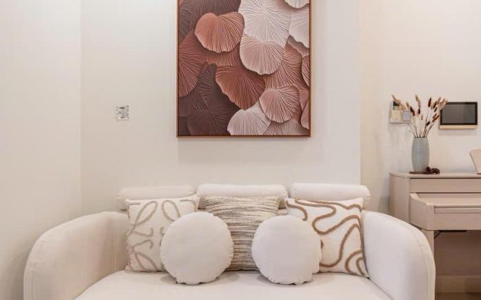 Modern 1BR Apartment – Next to Landmark 81- L6