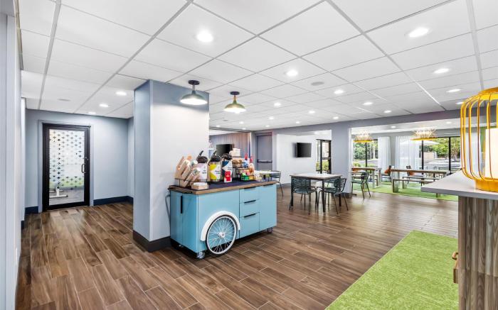 Spark by Hilton Alpharetta Roswell