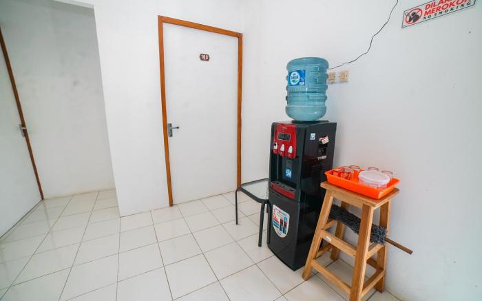 Halona Taraman Guest House by Yurooms