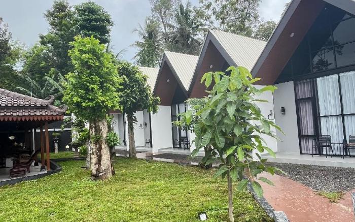 Homestay Alenay Resort Kulonprogo